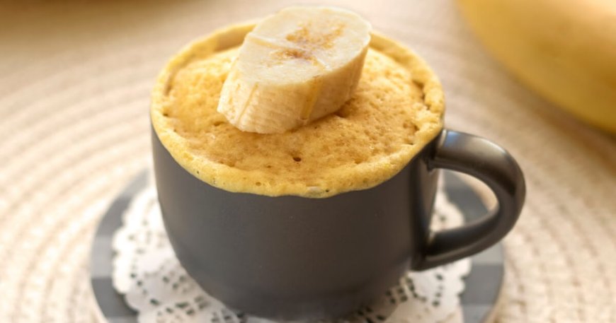 Bolo de caneca saudável - Bolo de banana com canela no microondas